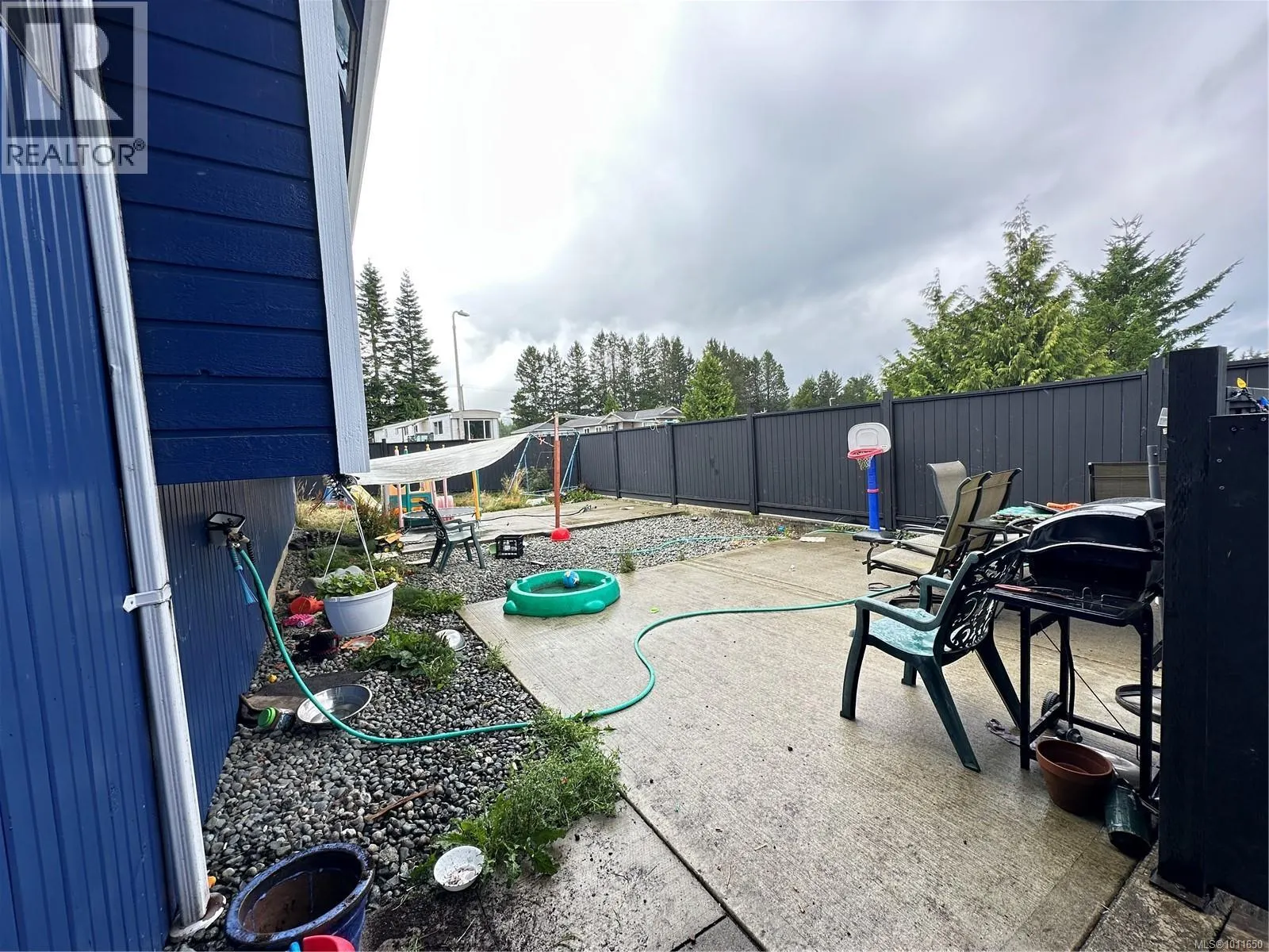 2000 Chelan Cres
