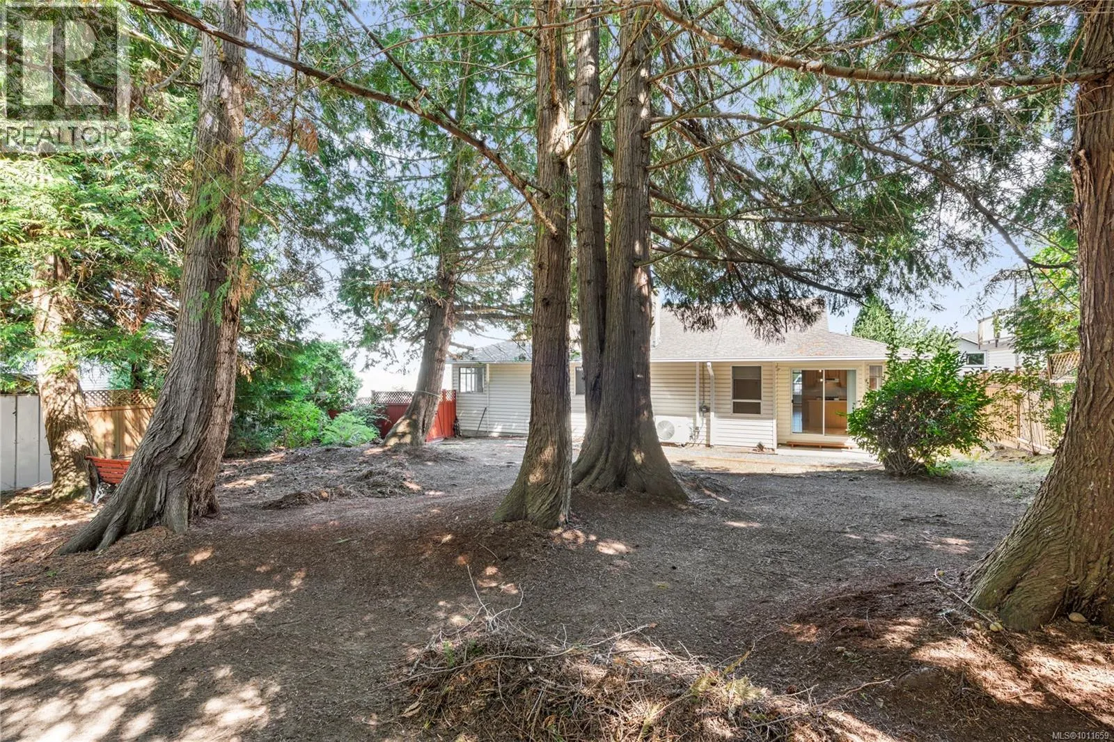 5420 Westdale Rd