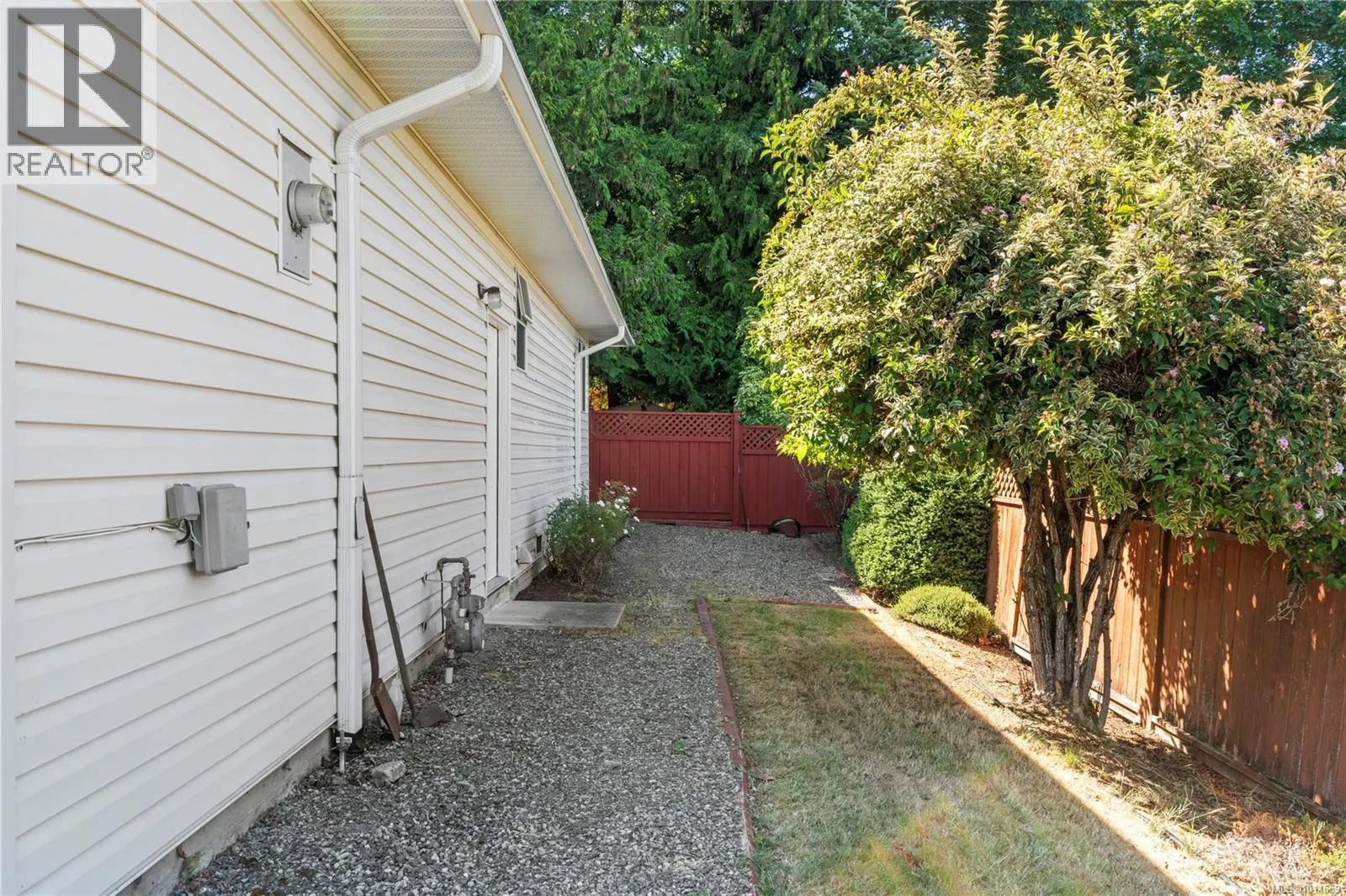 5420 Westdale Rd