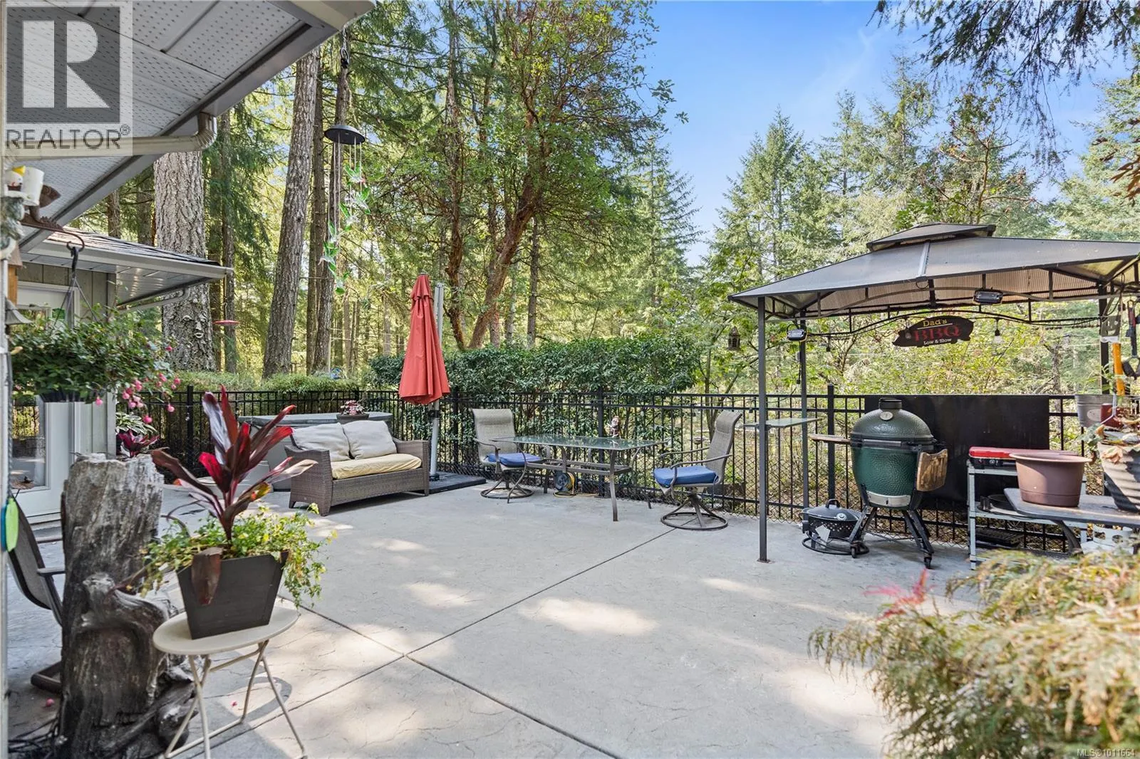 661 Millstream Lake Rd