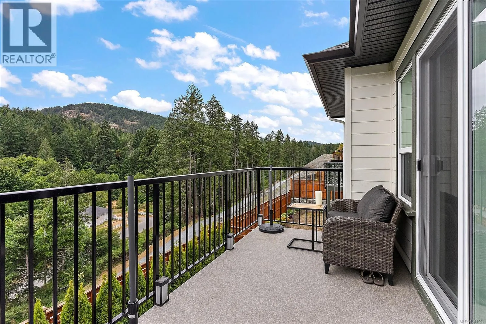 1283 Centauri Dr