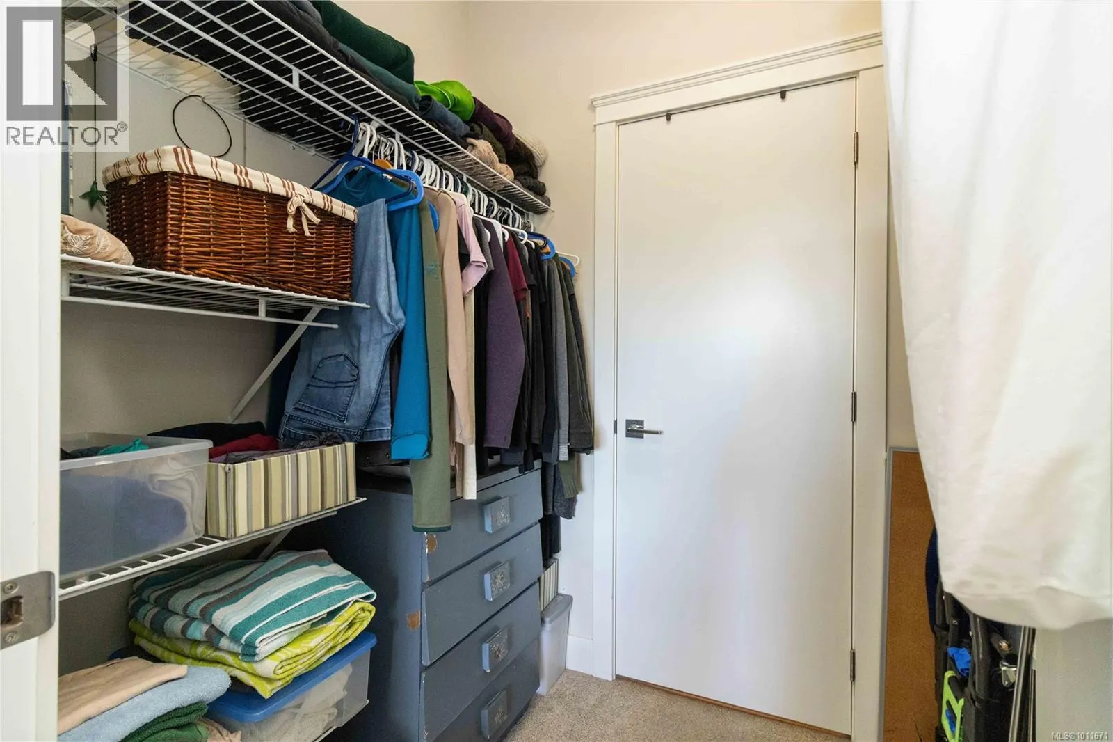 408 1900 Watkiss Way