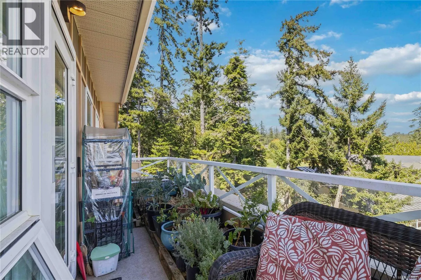 408 1900 Watkiss Way