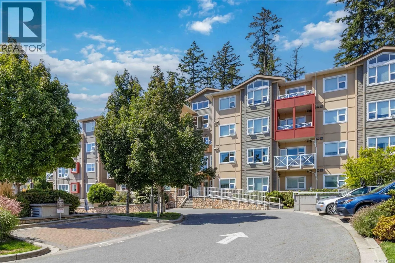 408 1900 Watkiss Way