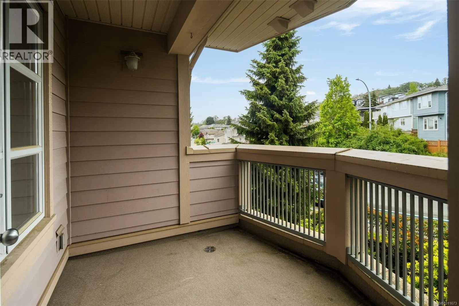 306 799 Blackberry Rd