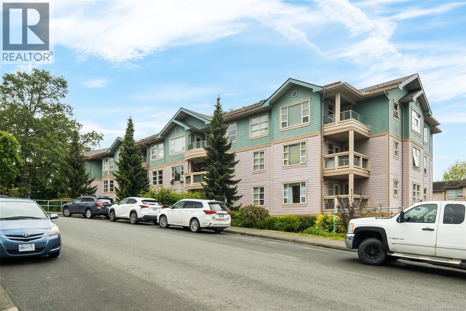 306 799 Blackberry Rd