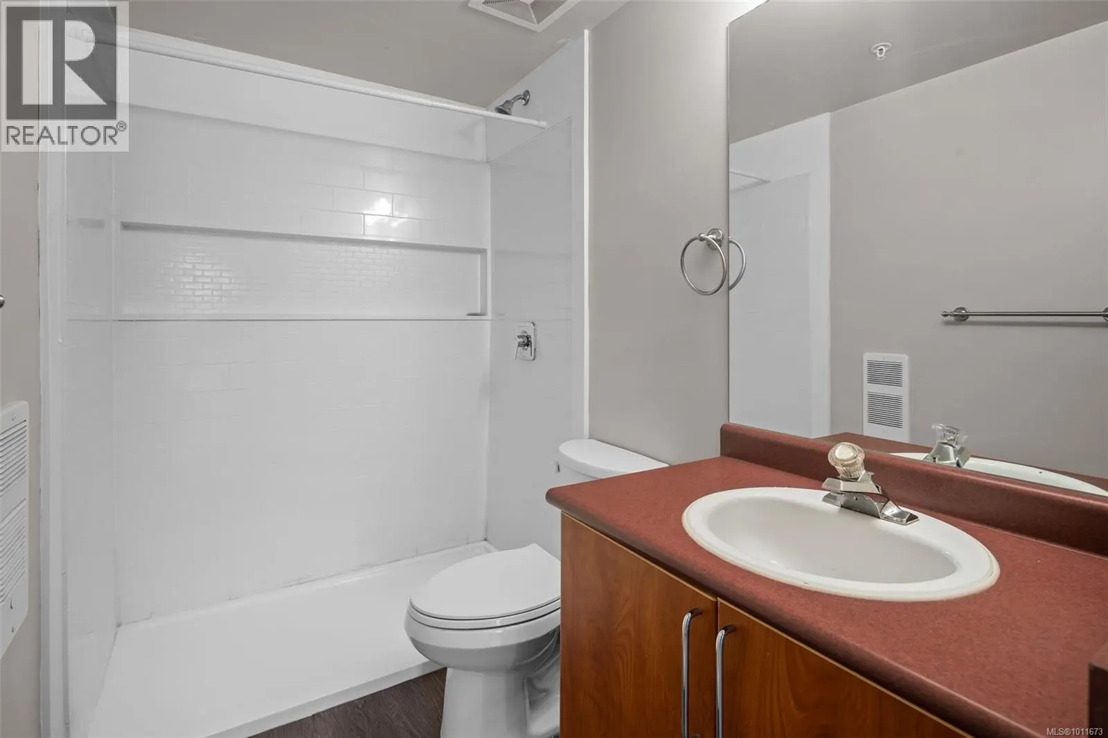 306 799 Blackberry Rd