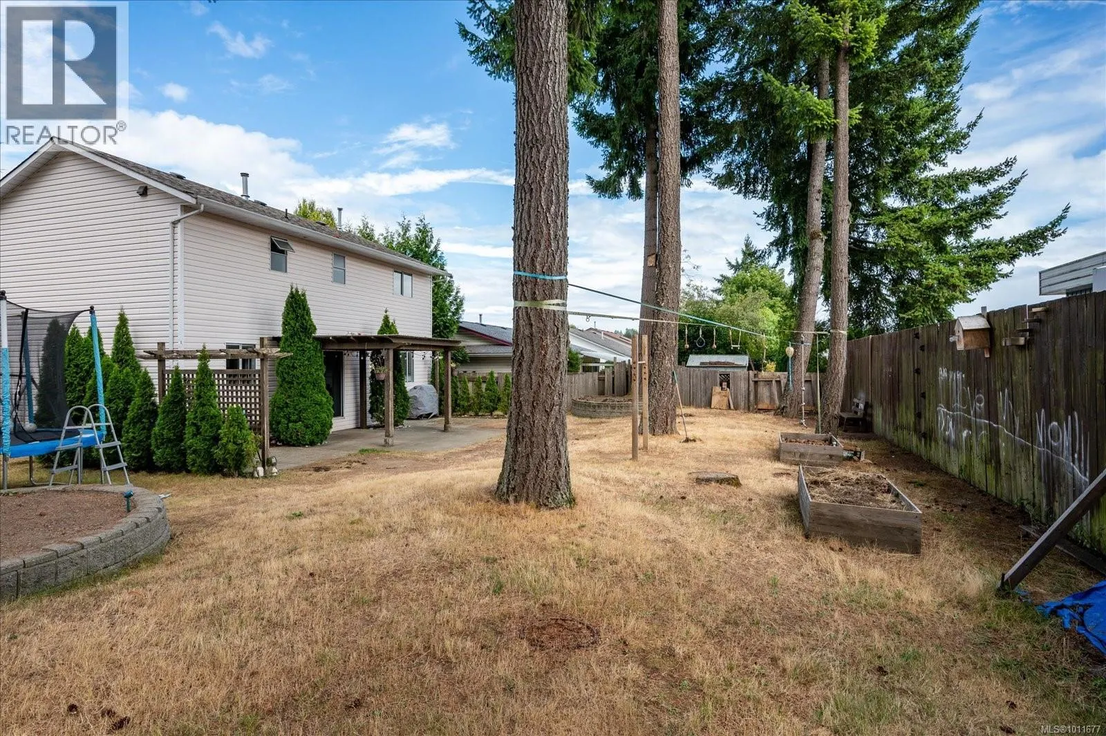 5024 Rheanna Pl