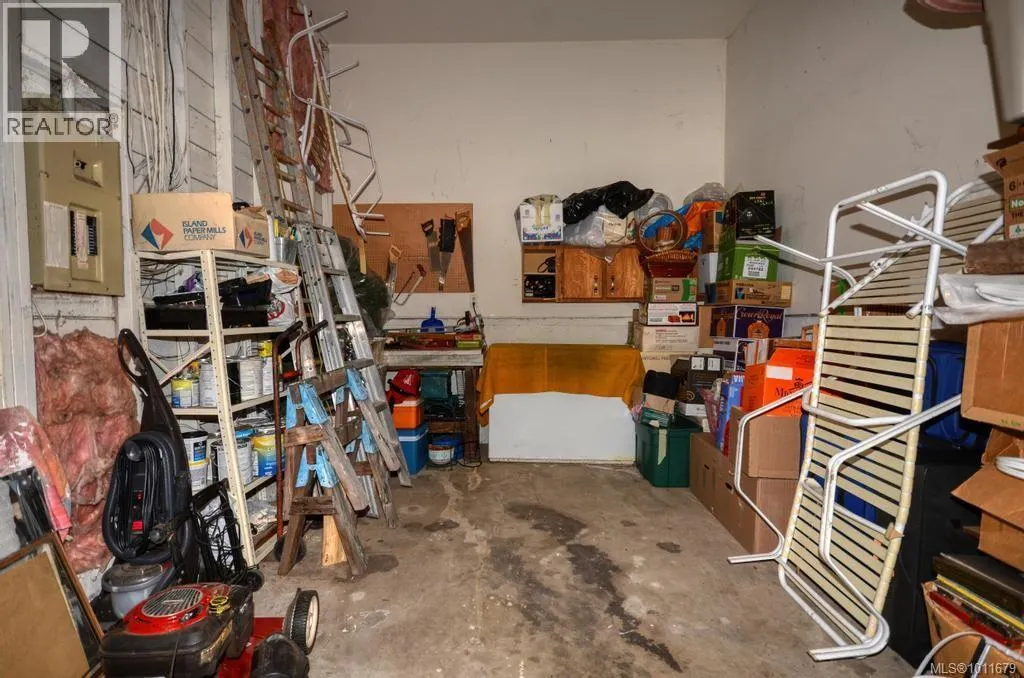 2540 Toth Pl