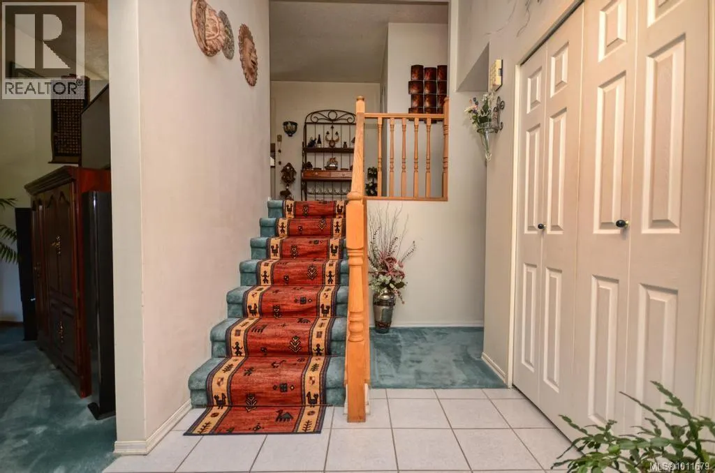 2540 Toth Pl