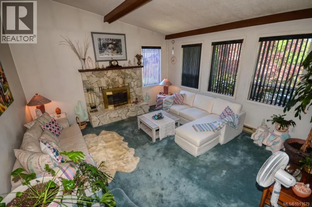 2540 Toth Pl
