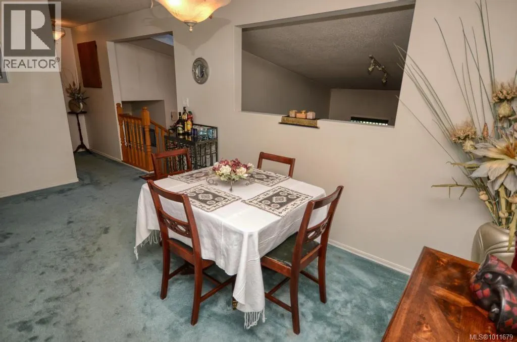 2540 Toth Pl