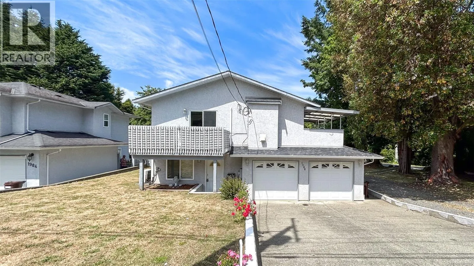 1988 McTavish Rd