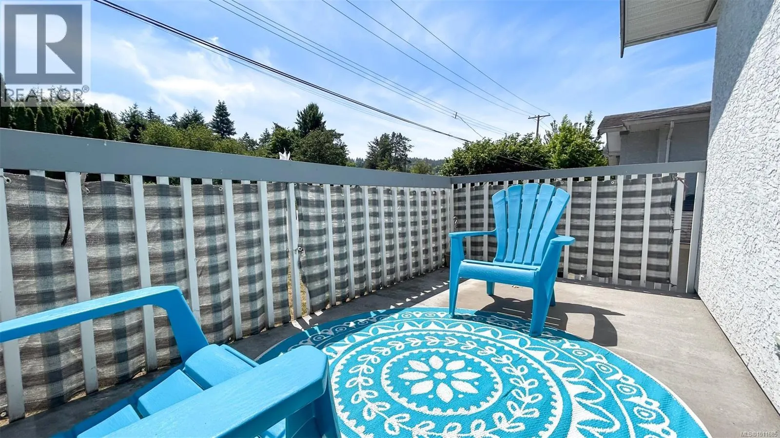 1988 McTavish Rd