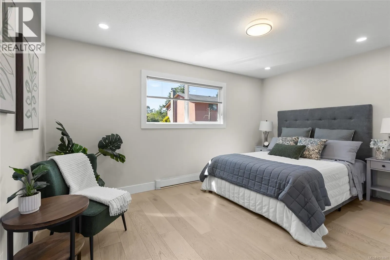 4238 Hayden Crt