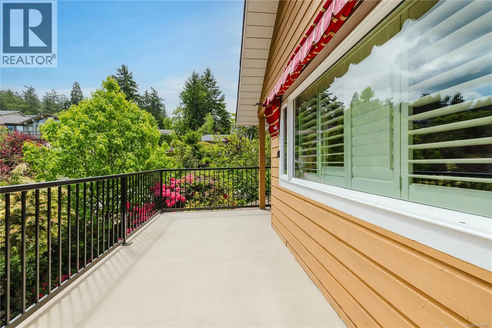 6912 Bayside Pl