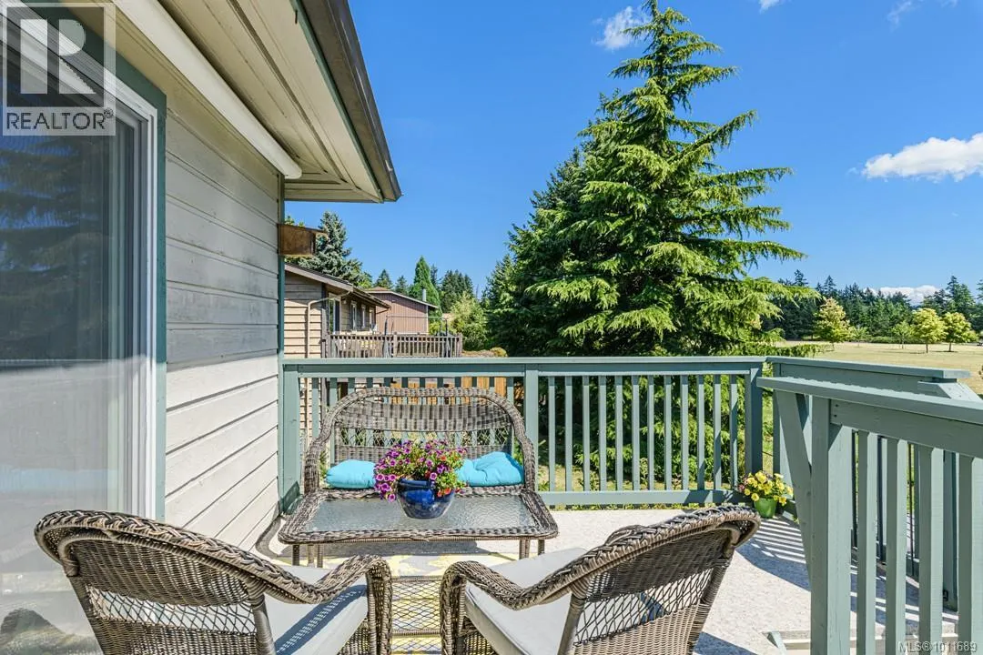 128 Paddock Pl