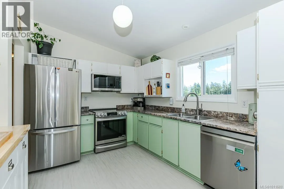 128 Paddock Pl