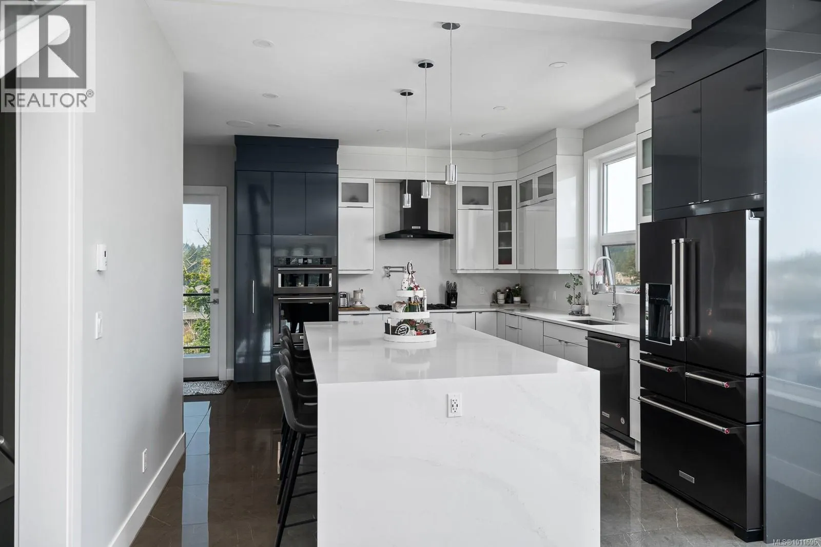 3630 Ridge View Terr