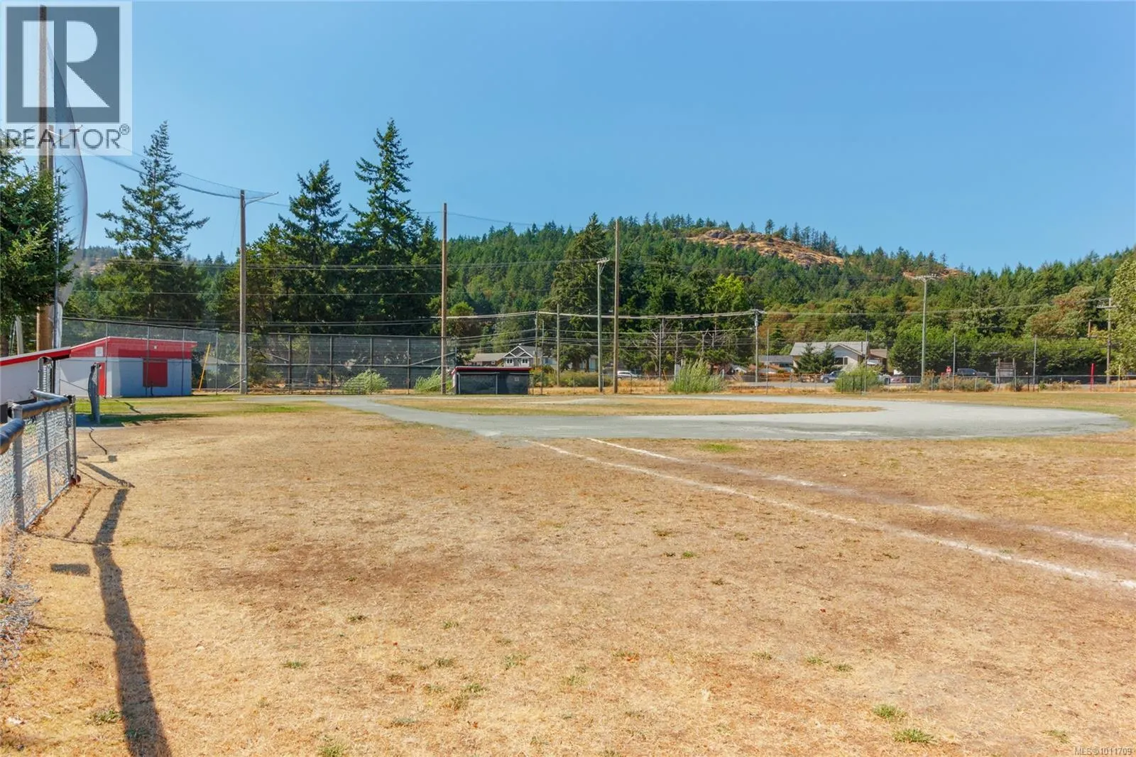 3331 Merlin Rd