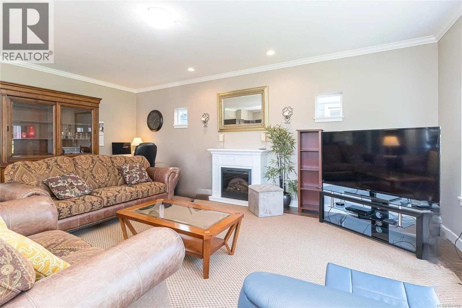 3331 Merlin Rd