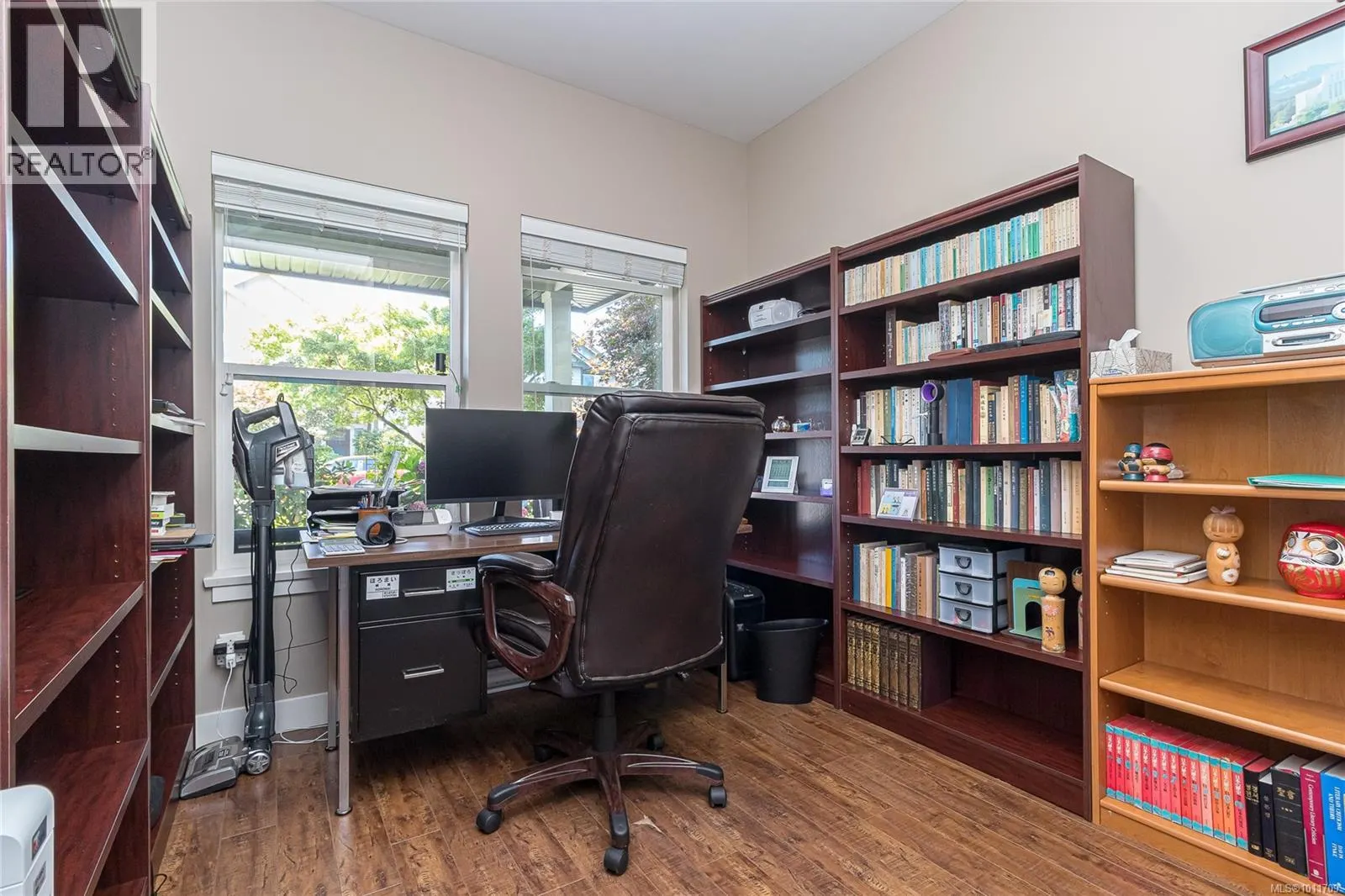 3331 Merlin Rd