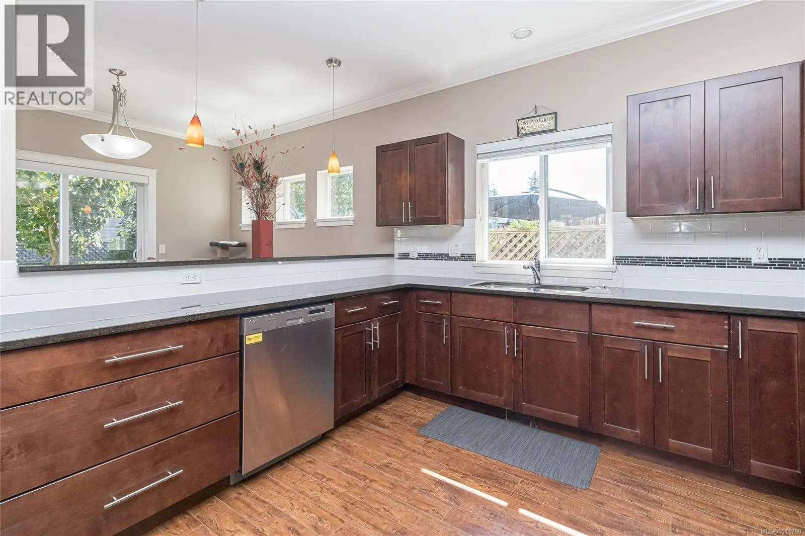 3331 Merlin Rd