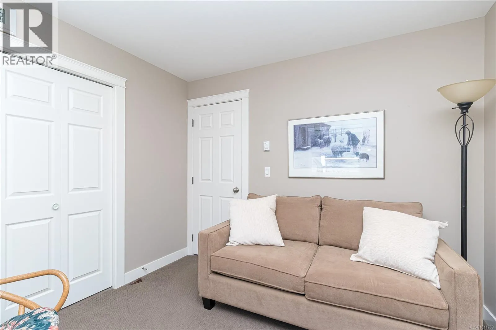 3331 Merlin Rd