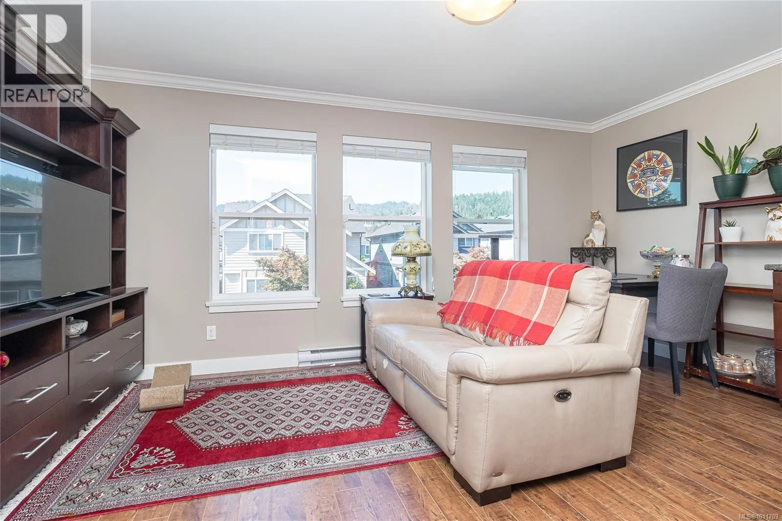 3331 Merlin Rd