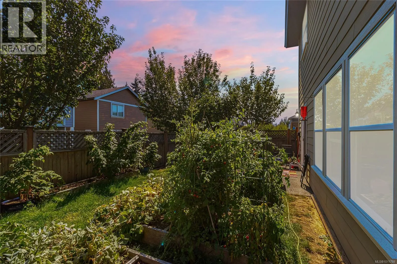 3331 Merlin Rd