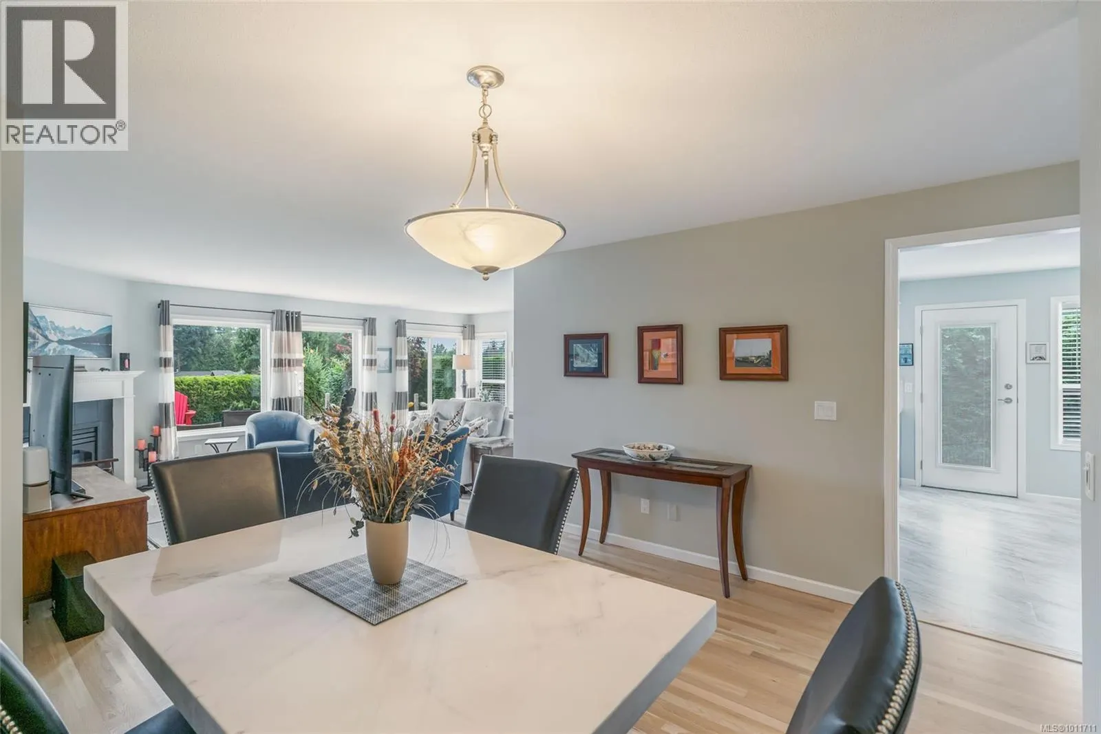659 Windward Way
