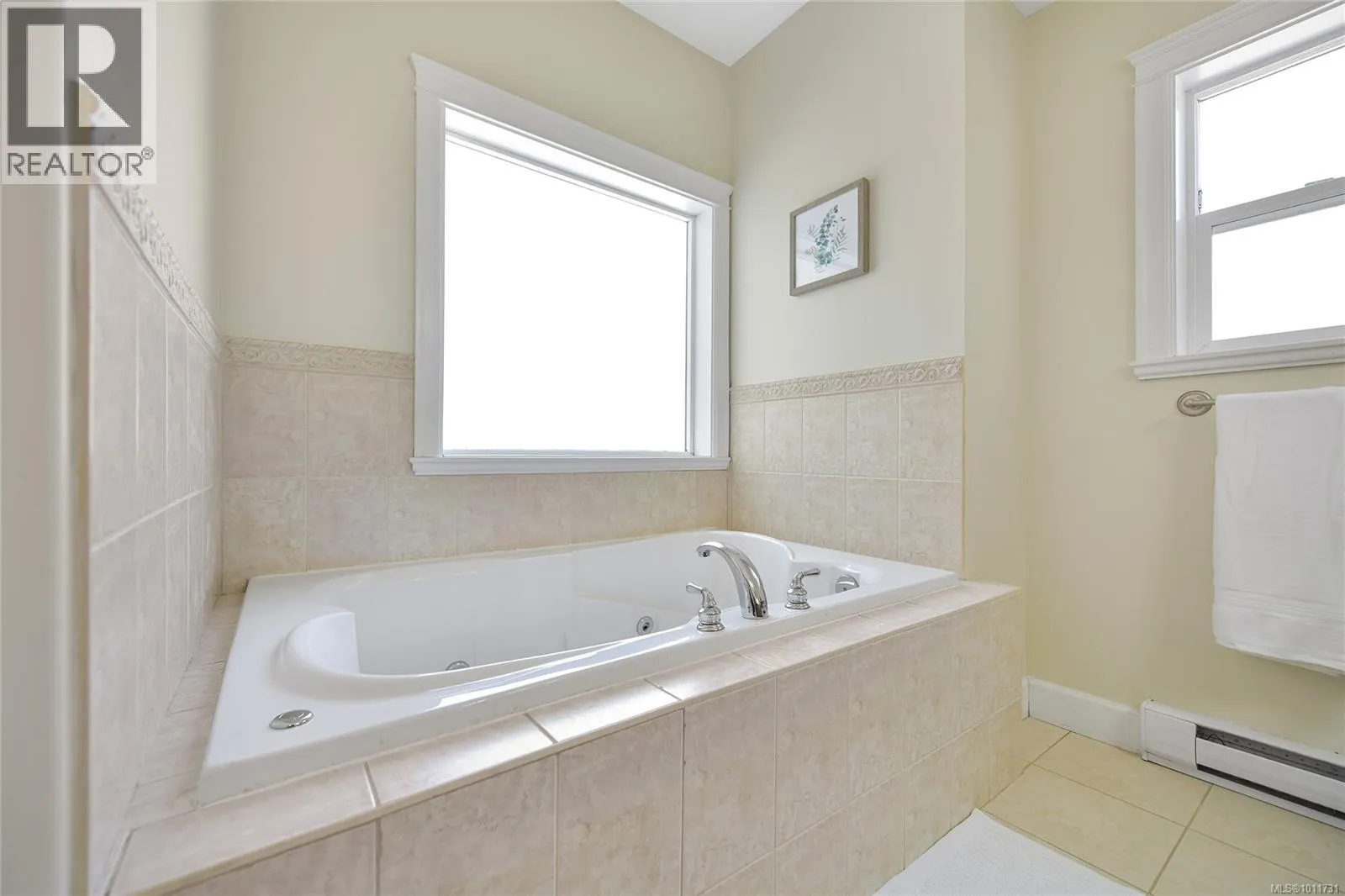 2110 Bishops Gate