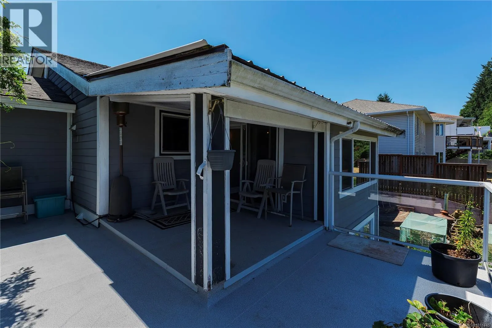 2028 Cathers Dr