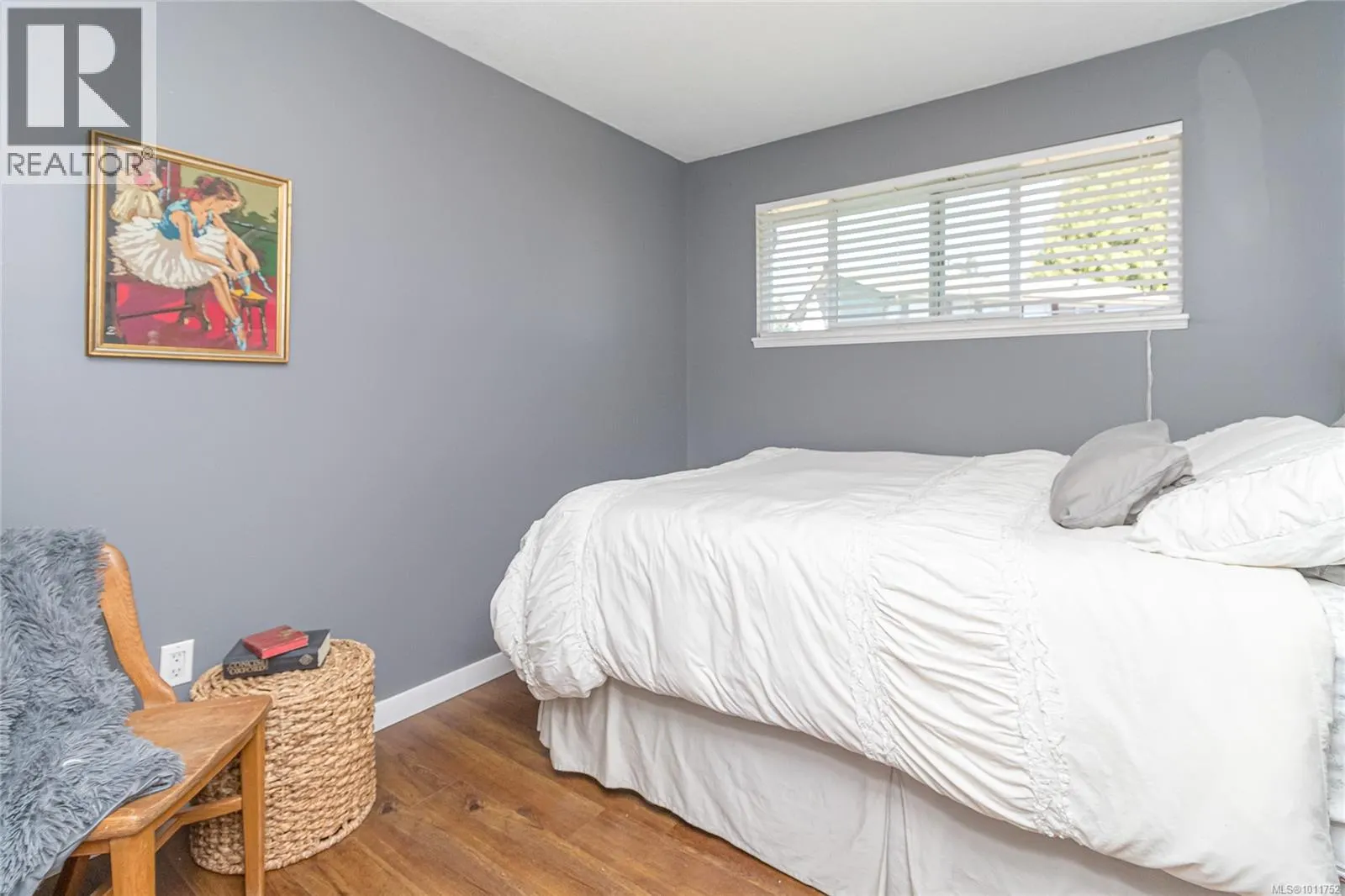 1872 Valleyview Pl