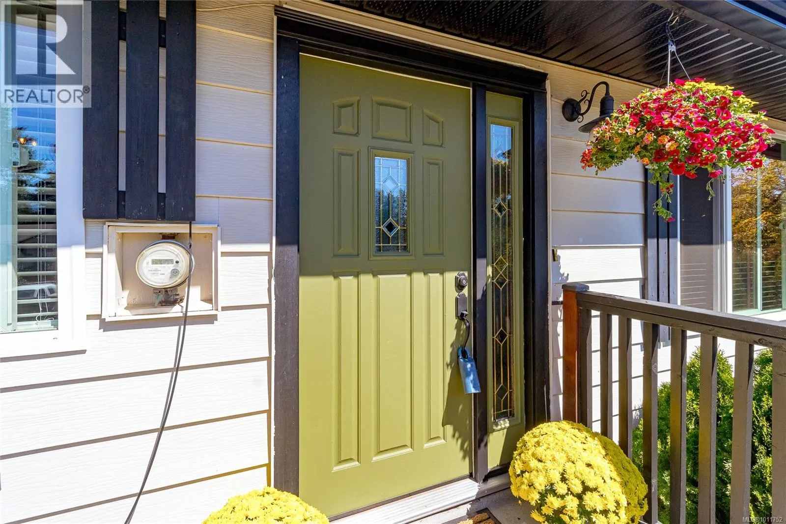 1872 Valleyview Pl