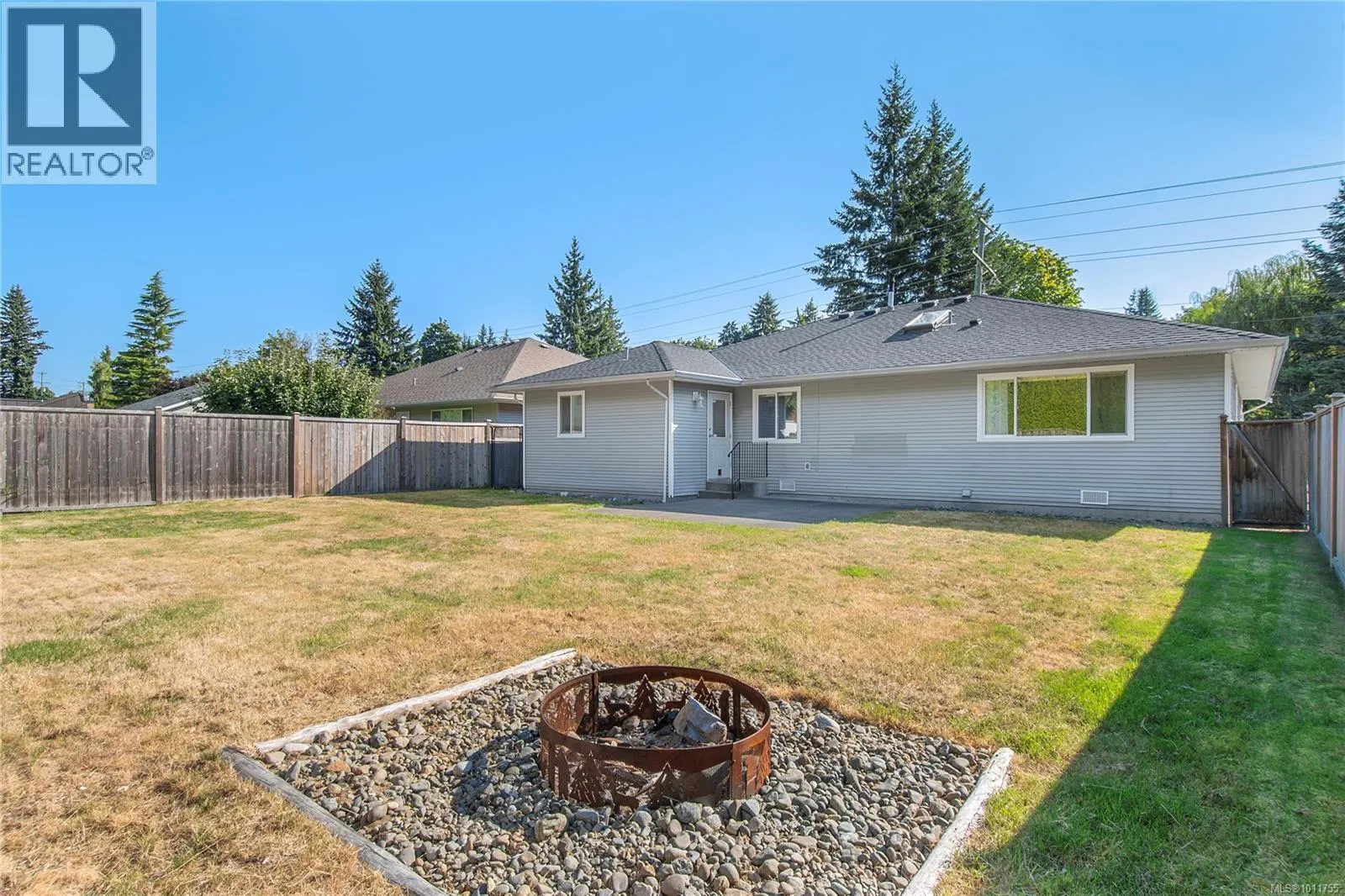 76 McPhedran Rd