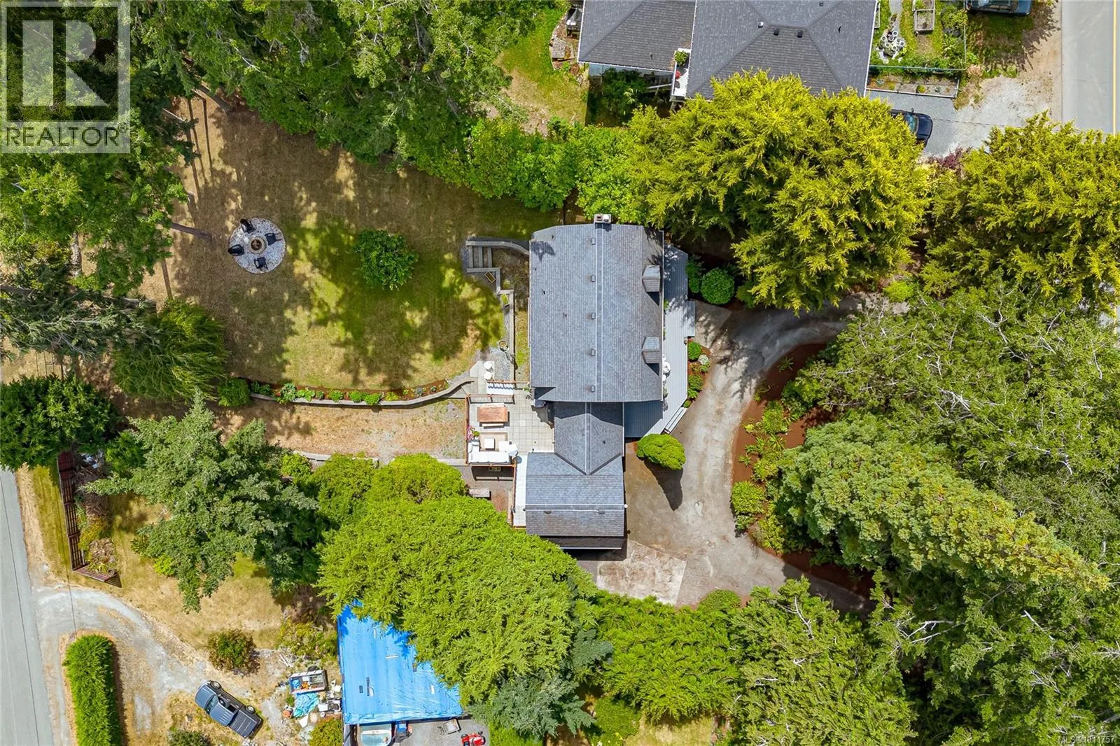 8565 Bourne Terr