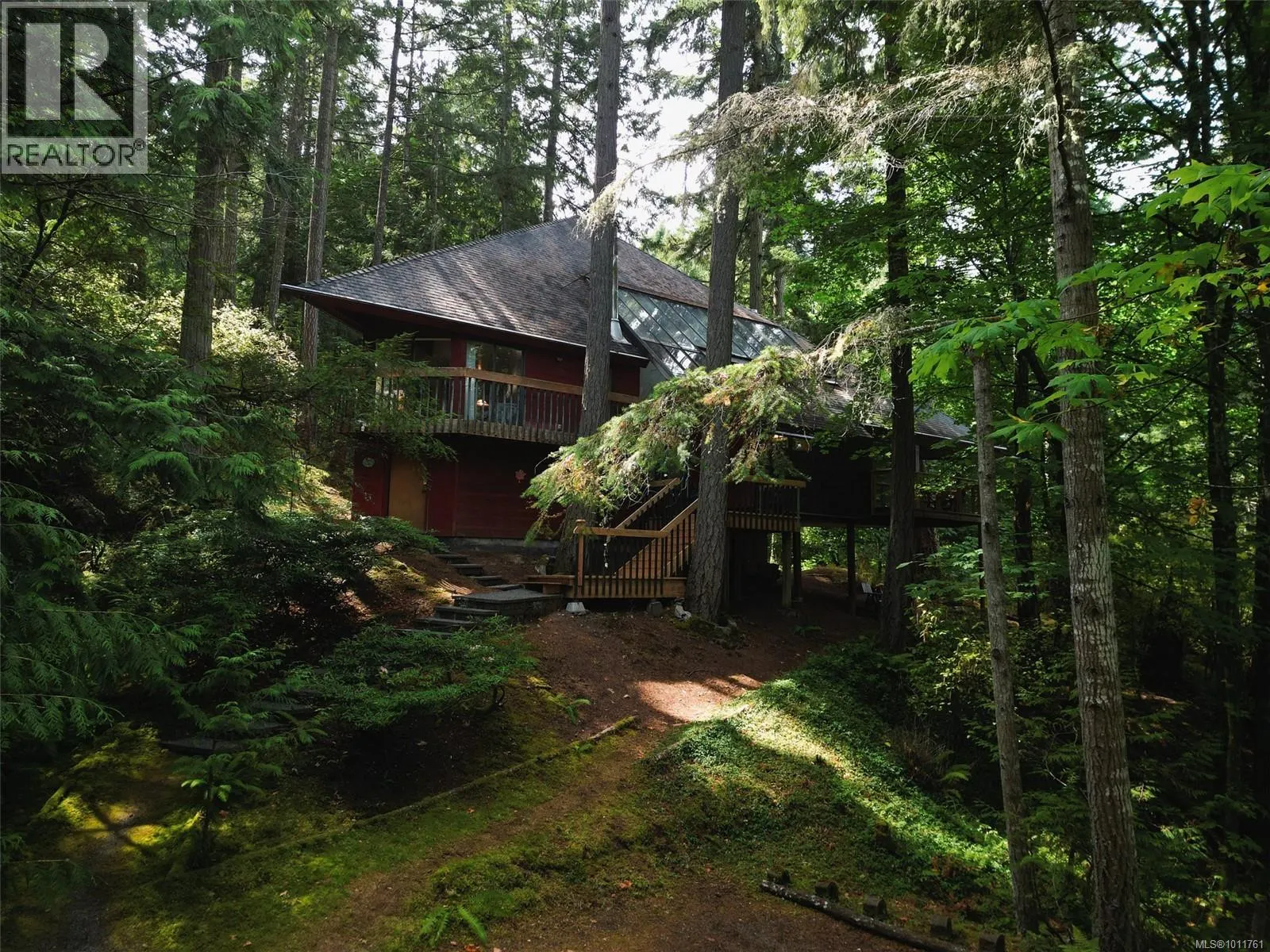 1465 Lands End Rd