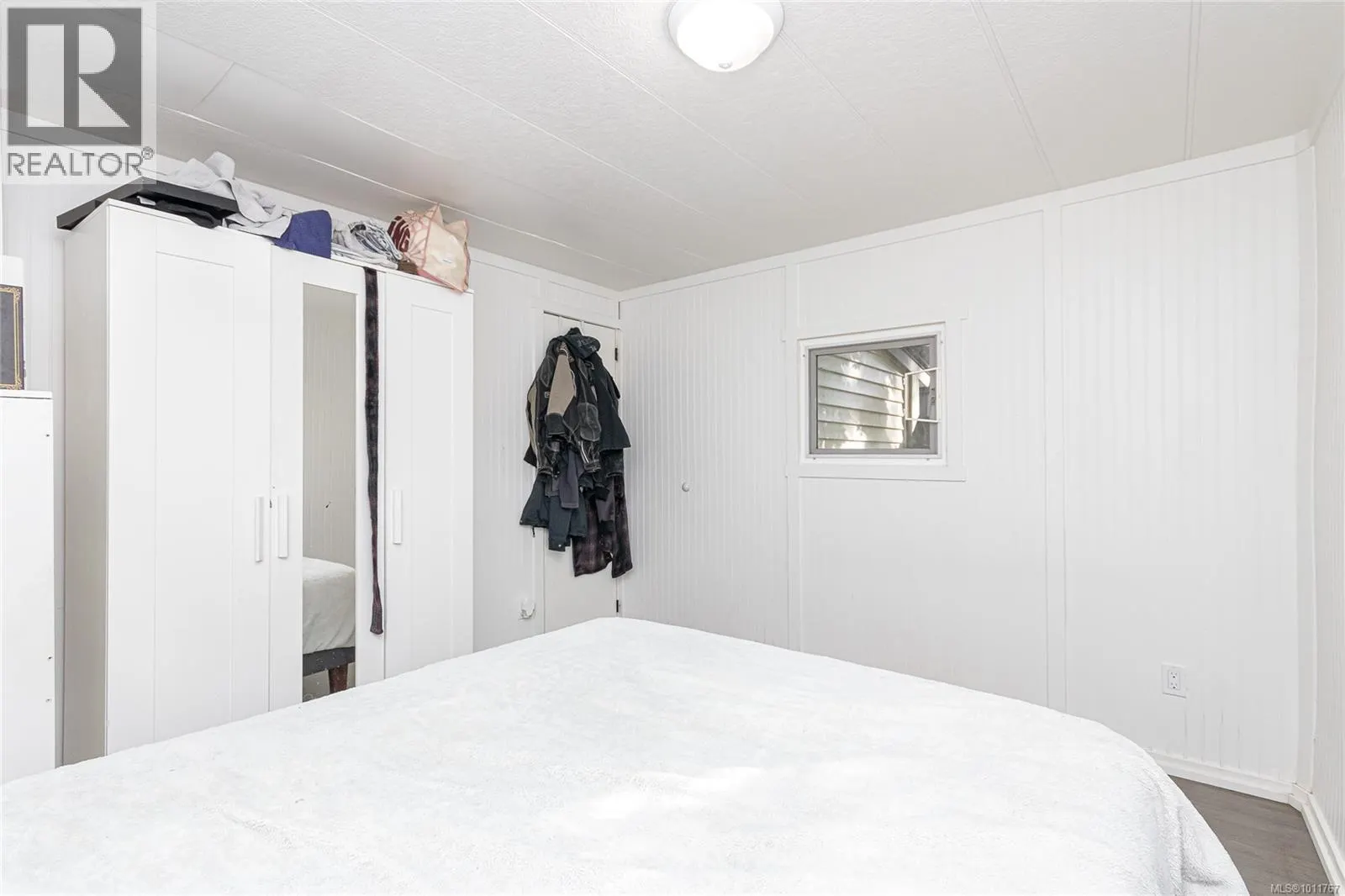 52 2817 Sooke Lake Rd