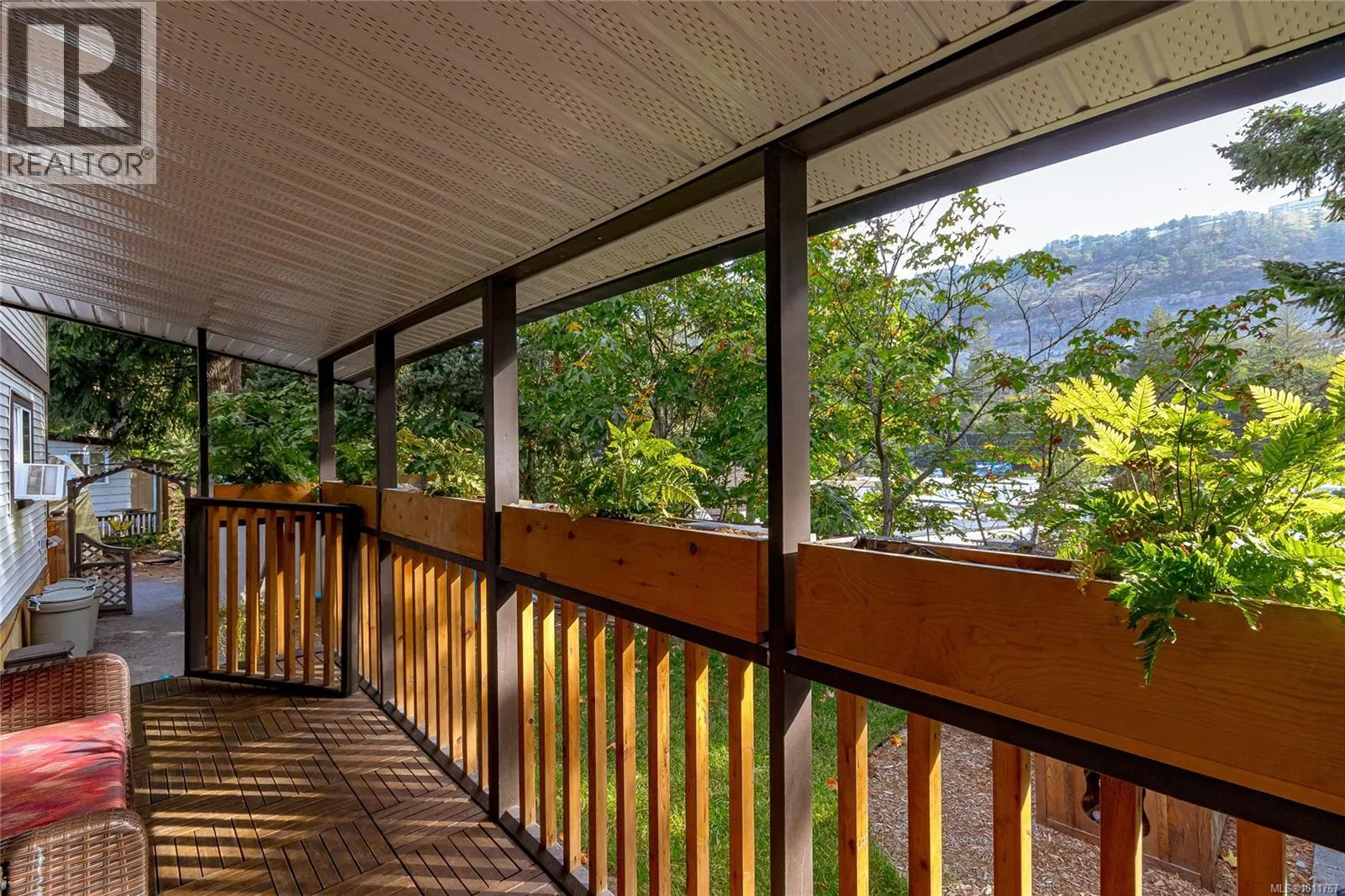 52 2817 Sooke Lake Rd