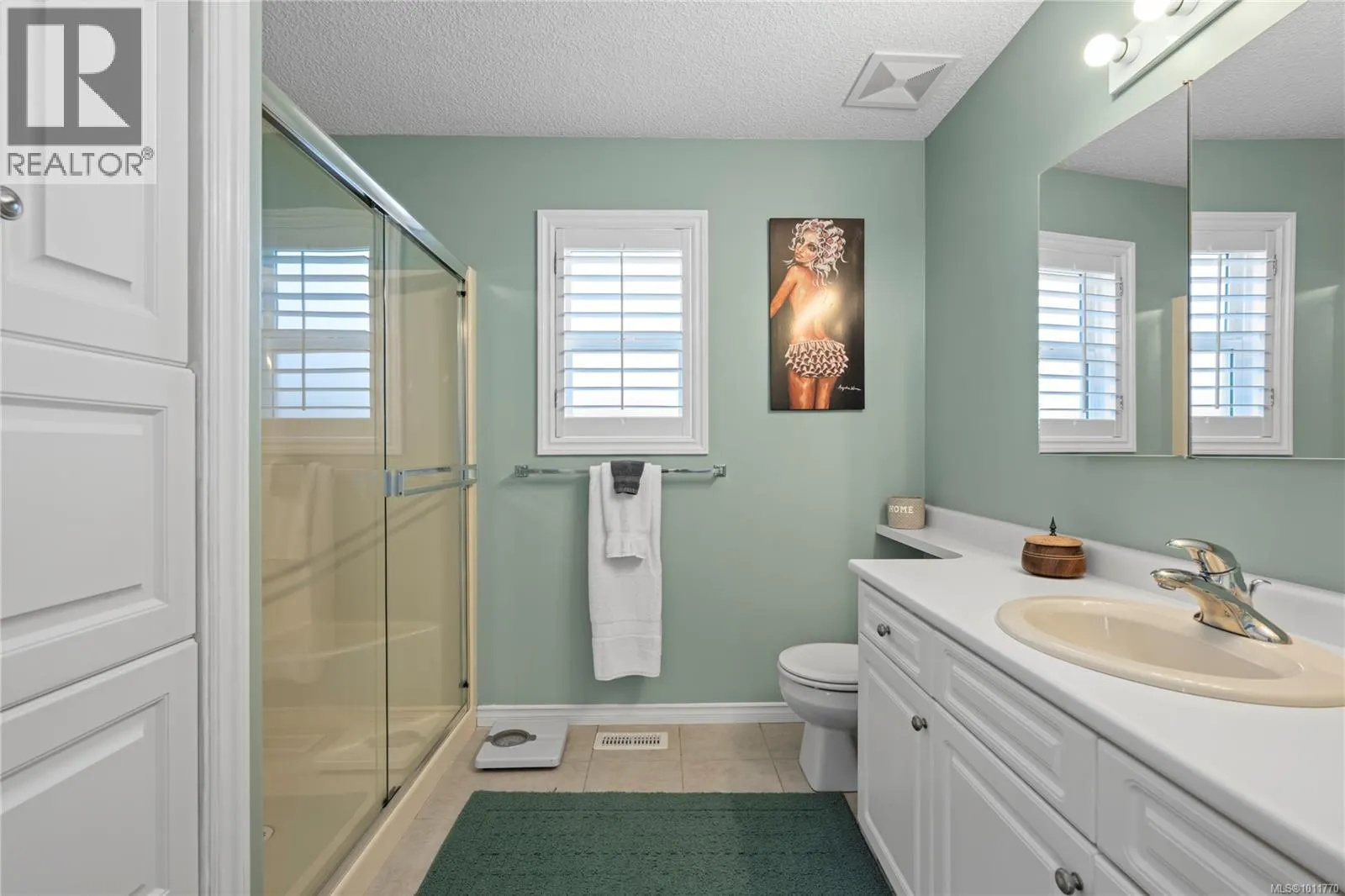 3954 Magnolia Dr