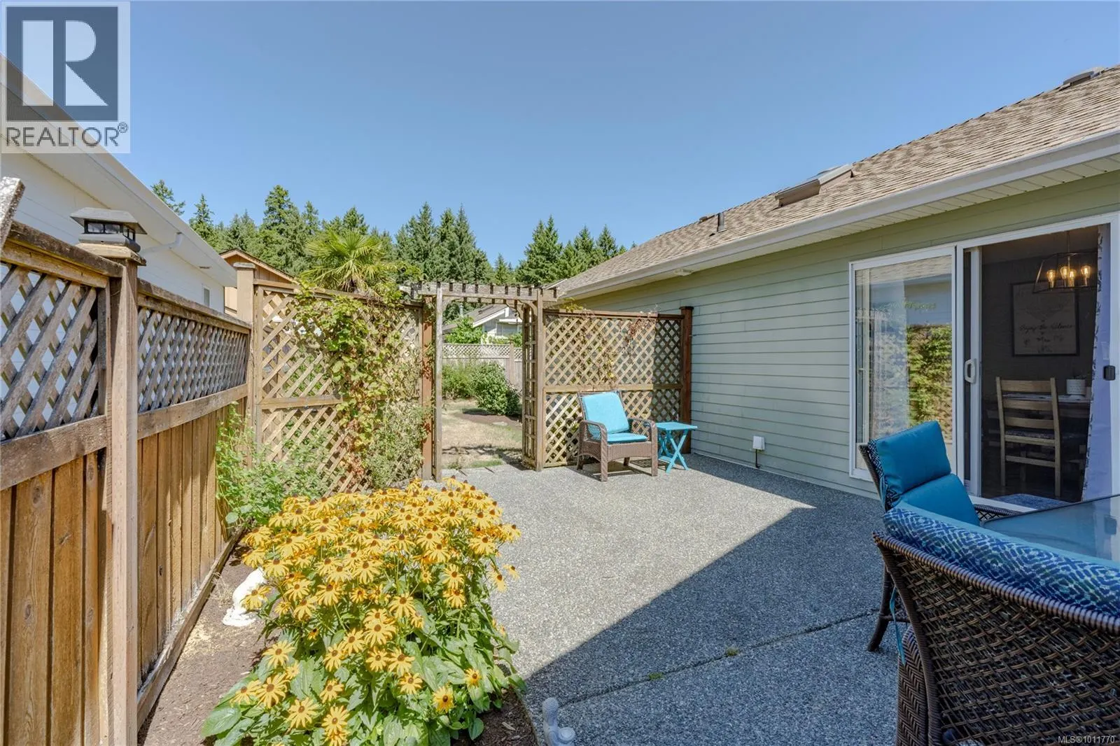 3954 Magnolia Dr
