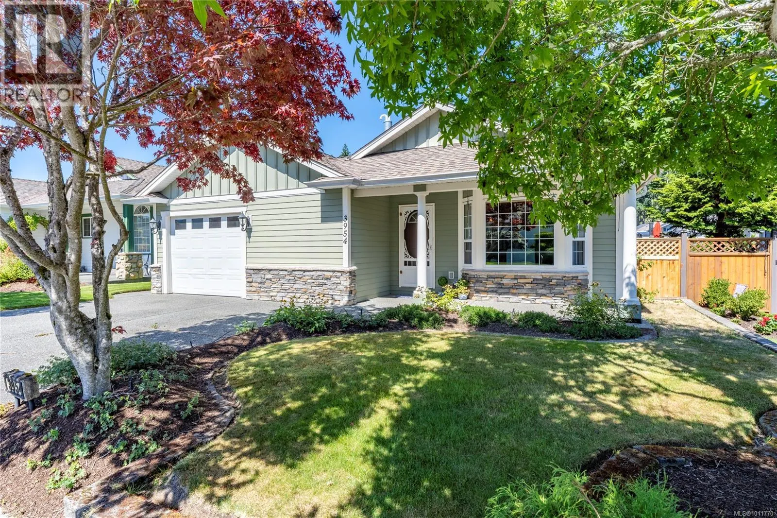 3954 Magnolia Dr