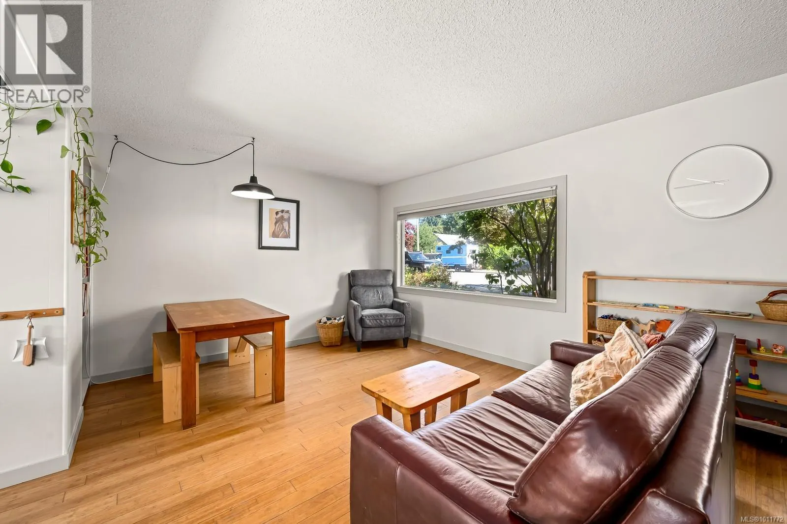 1261 14th St