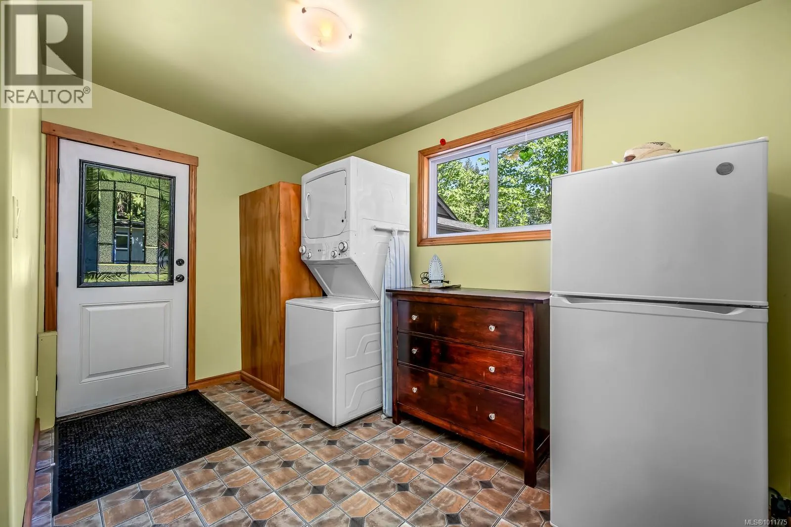 1307 Anderton Rd