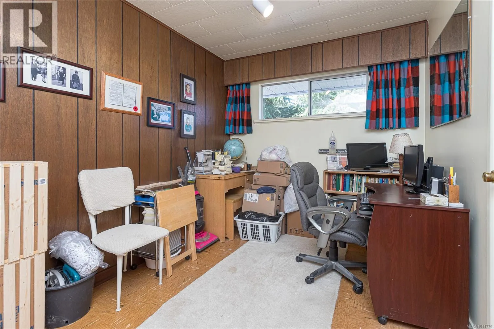 9992 Daniel St