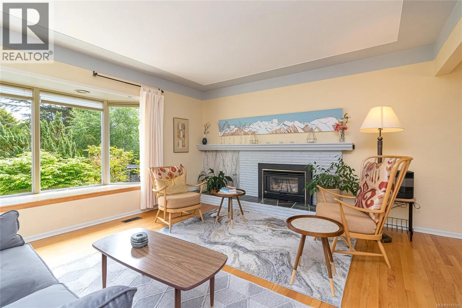 2195 Ferndale Rd