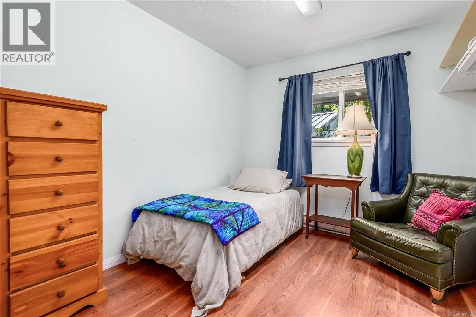 2853 Penrith Ave