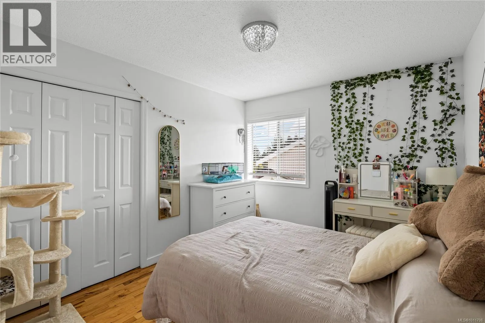 208 SCARBOROUGH Pl
