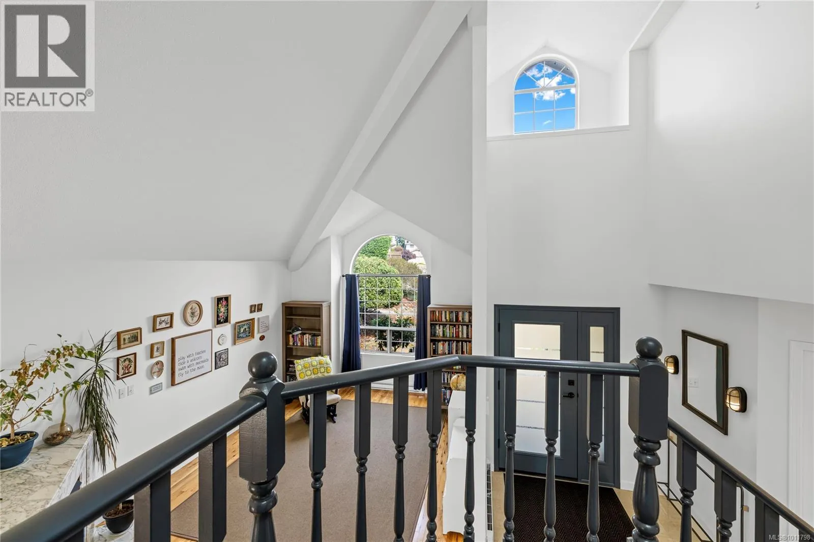 208 SCARBOROUGH Pl